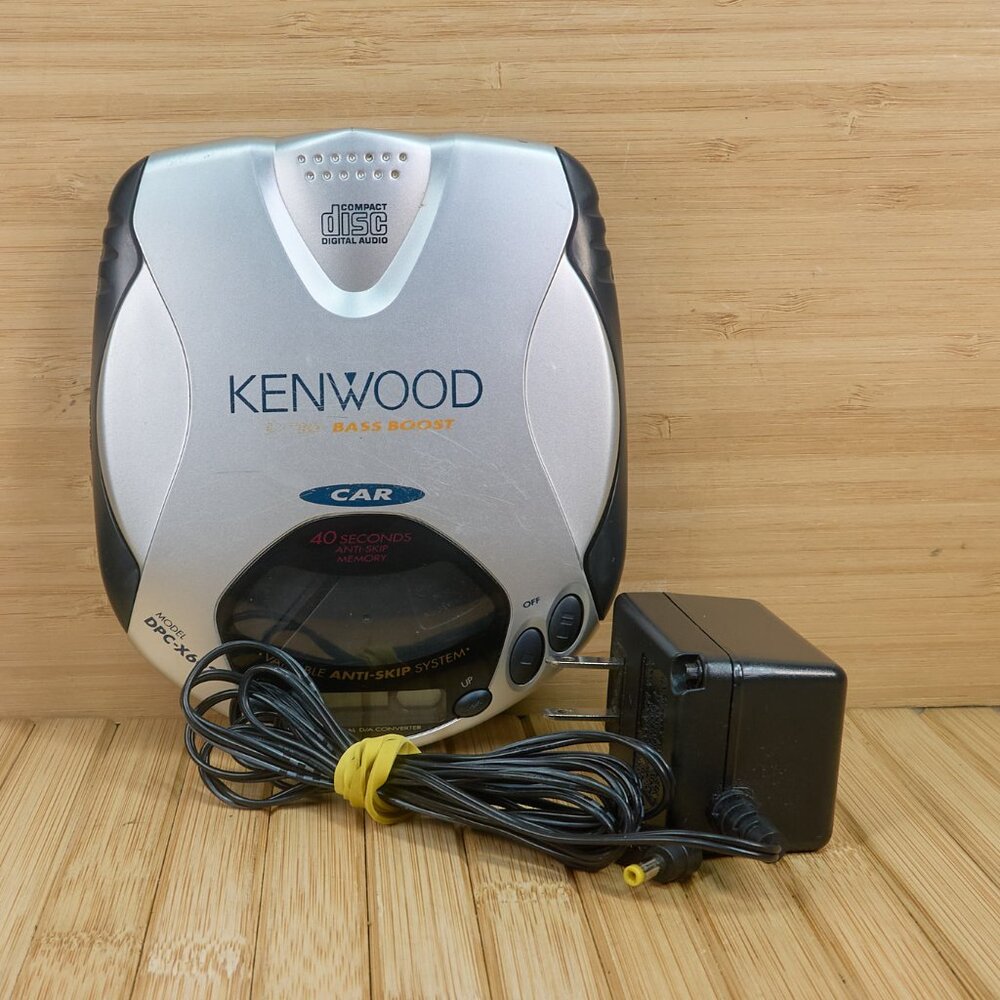 Kenwood DPC-X602 Portable CD Player, Extra Bass Boost, with Case, Silver